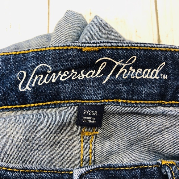 Universal Thread Rolled Cuff Jean Shorts Sz 2/26R - Picture 6 of 8
